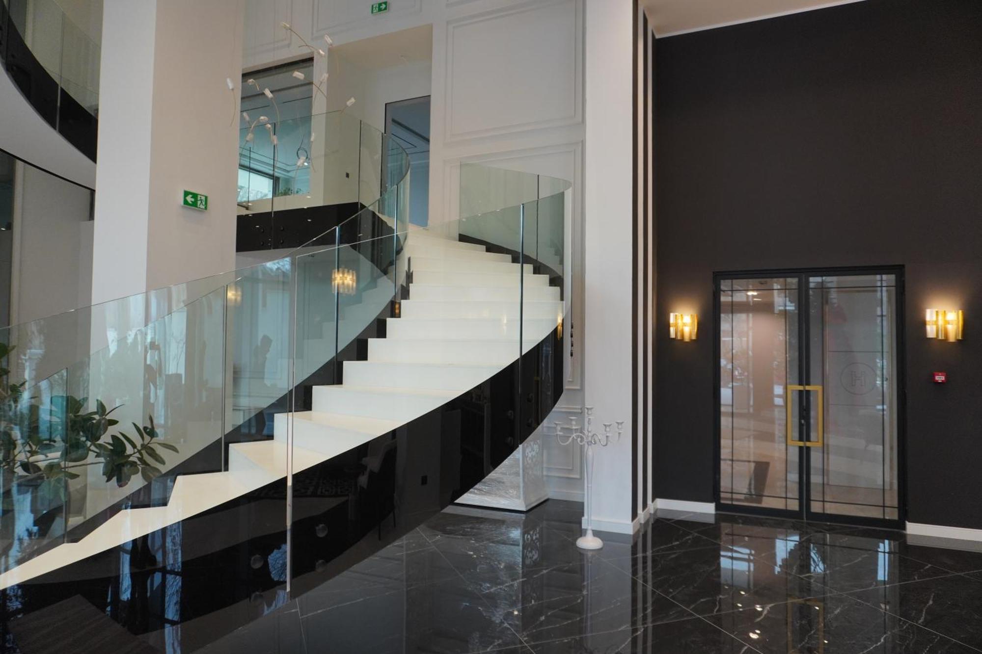 New Belgrade Premium Hotel Ngoại thất bức ảnh