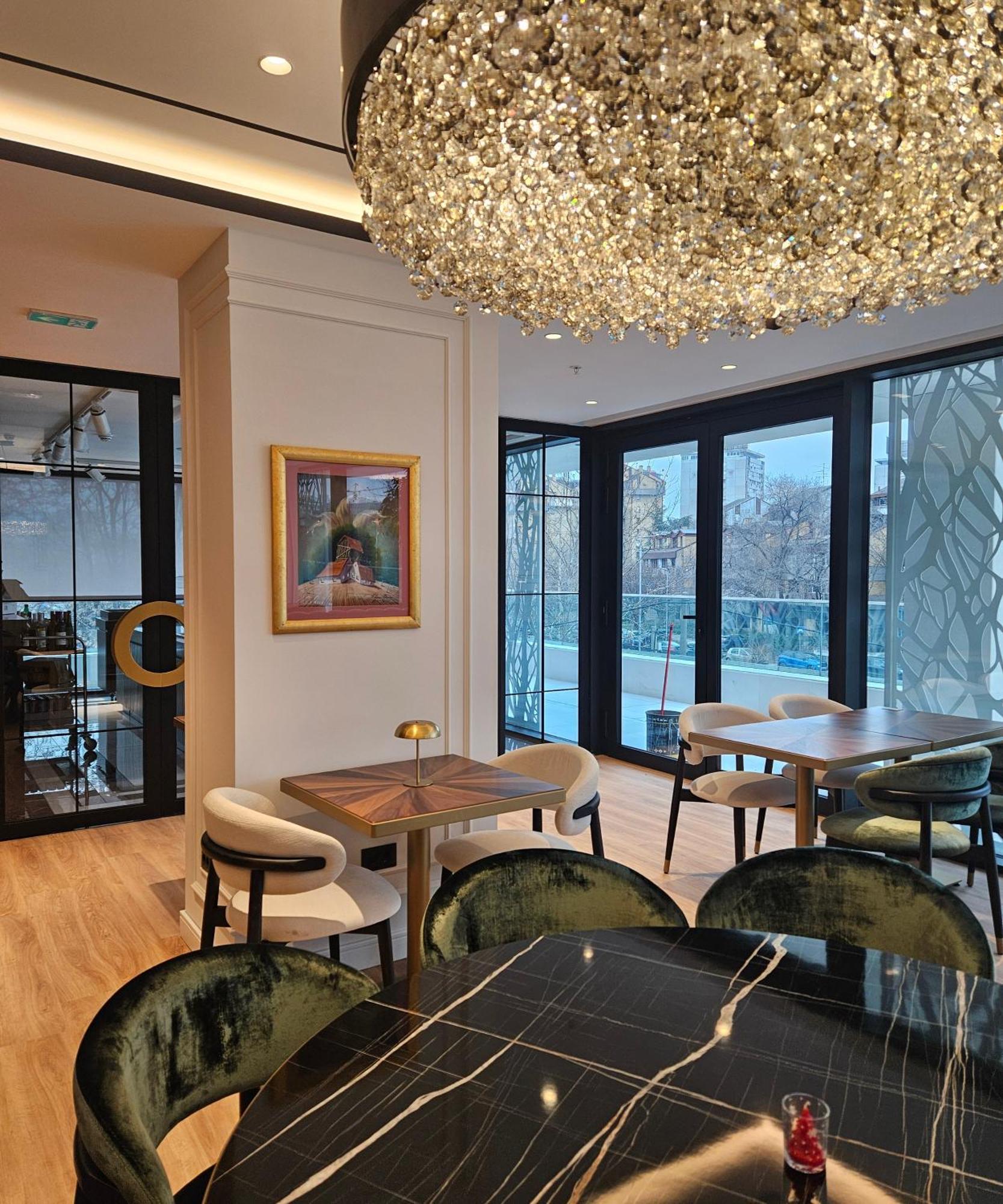 New Belgrade Premium Hotel Ngoại thất bức ảnh