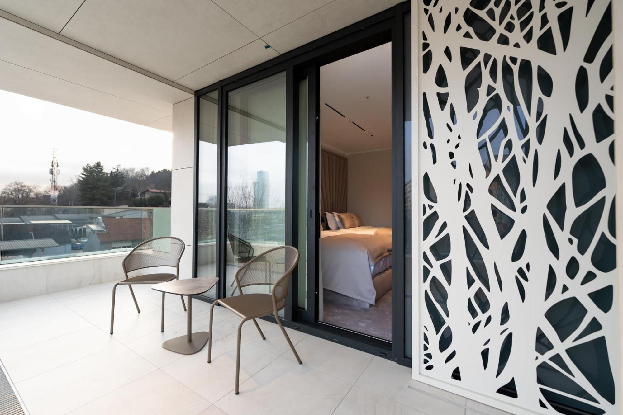 New Belgrade Premium Hotel Ngoại thất bức ảnh