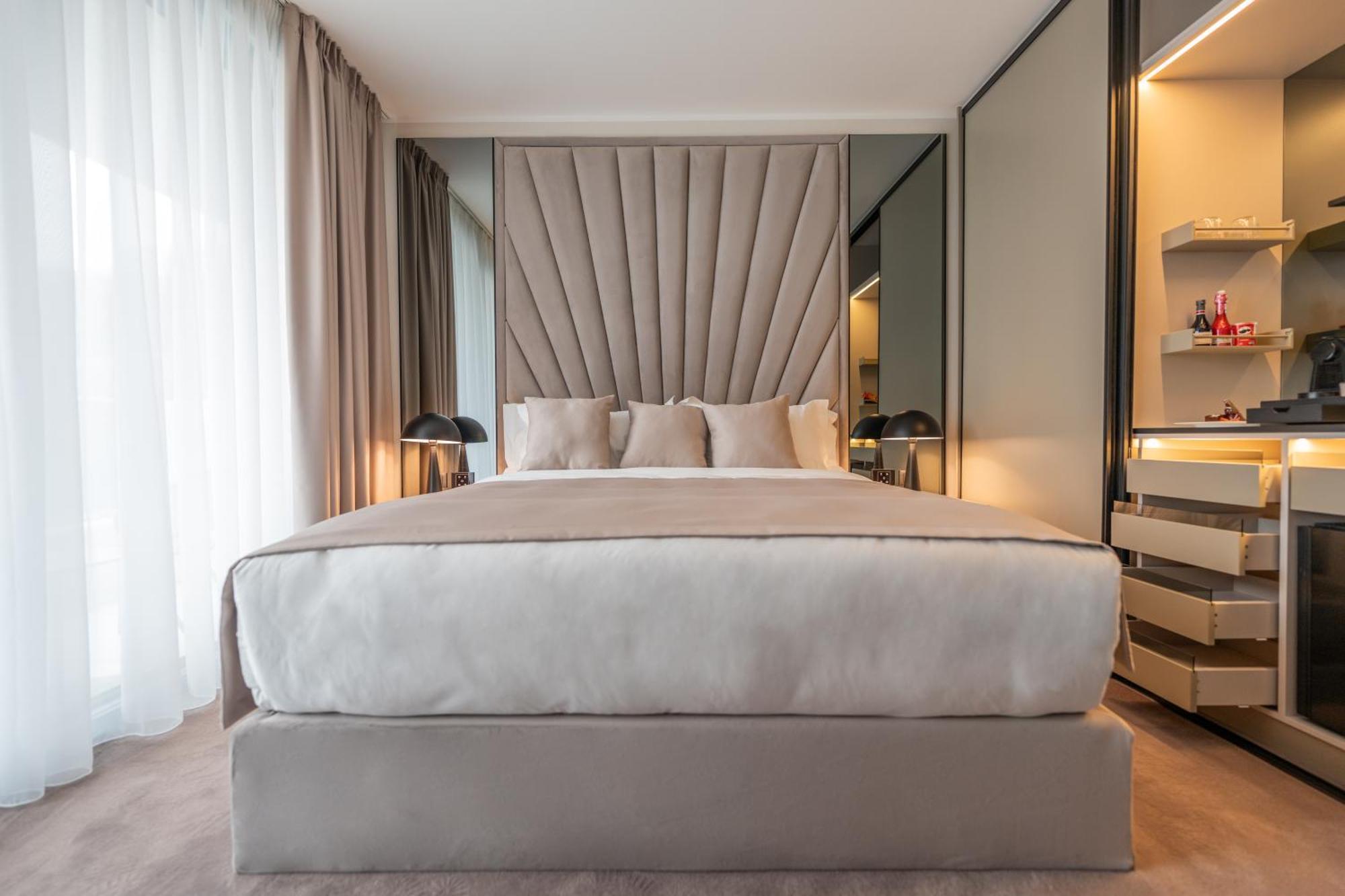 New Belgrade Premium Hotel Ngoại thất bức ảnh
