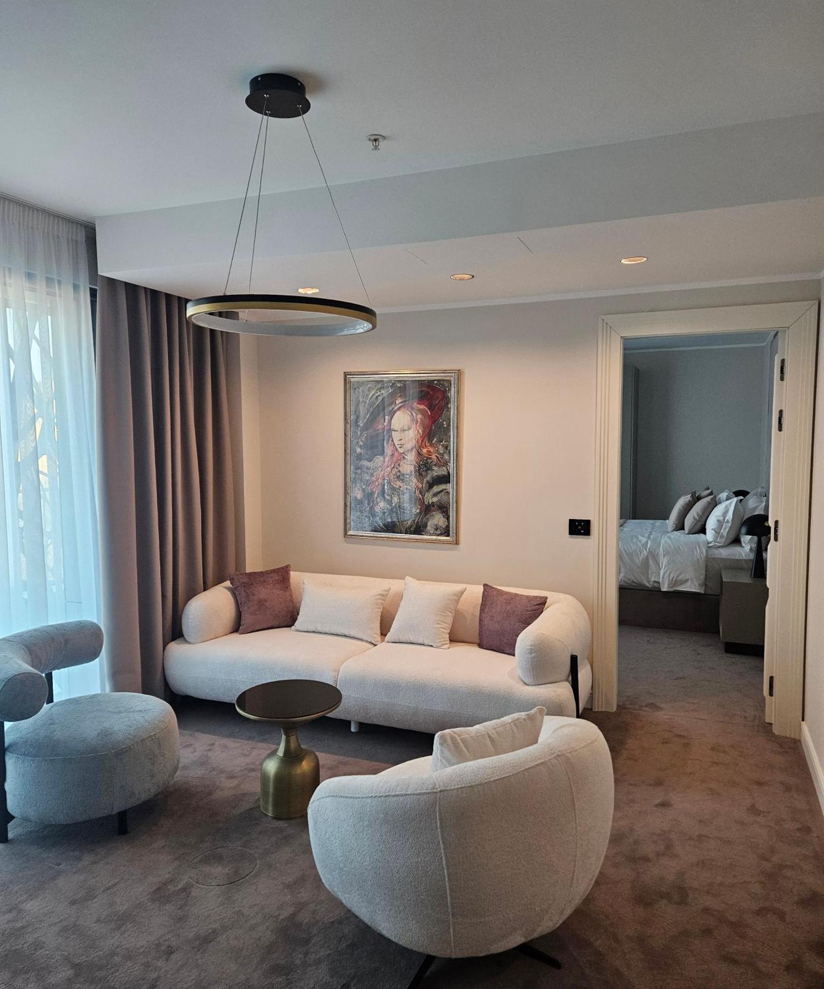 New Belgrade Premium Hotel Ngoại thất bức ảnh