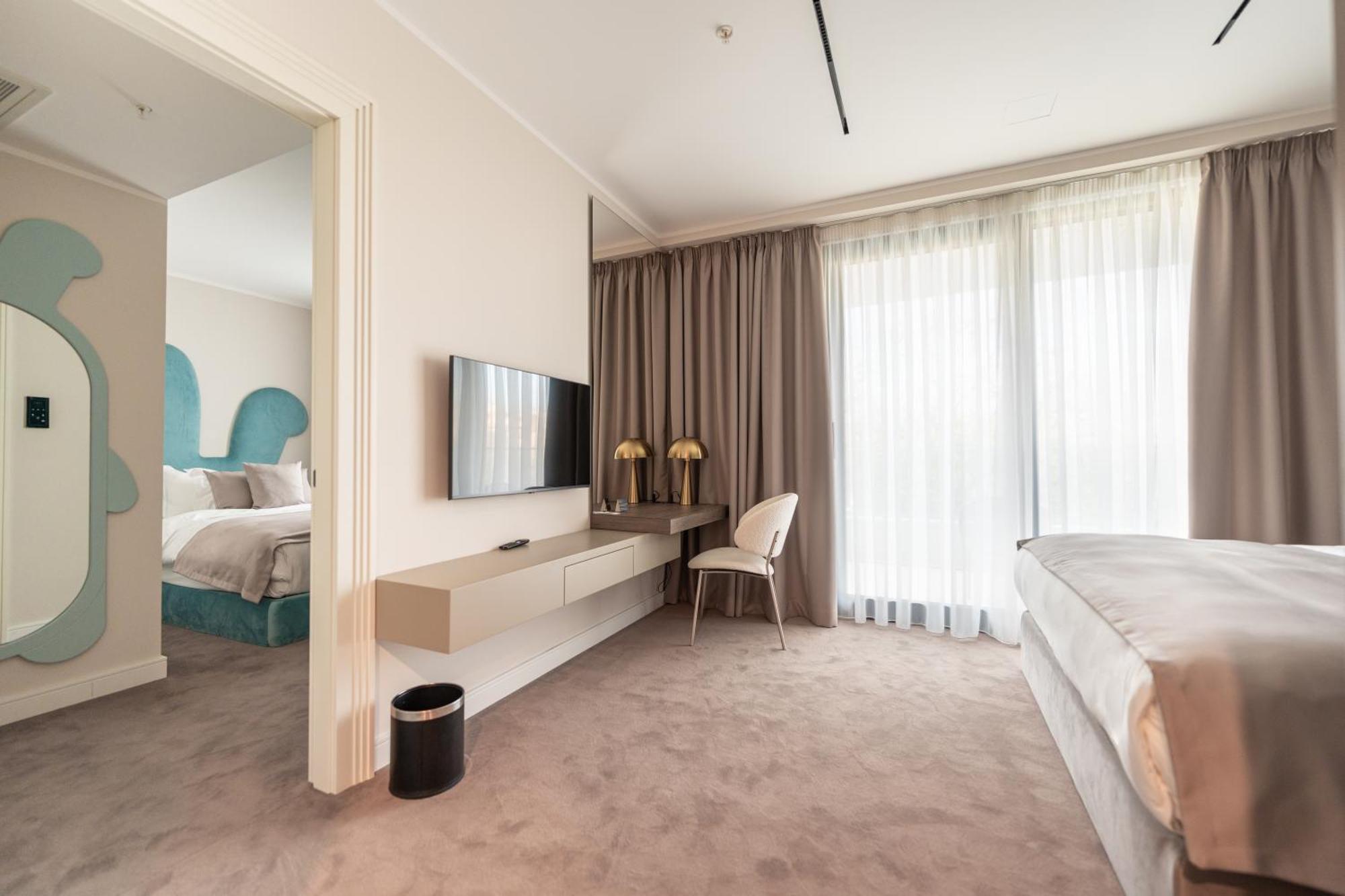 New Belgrade Premium Hotel Ngoại thất bức ảnh